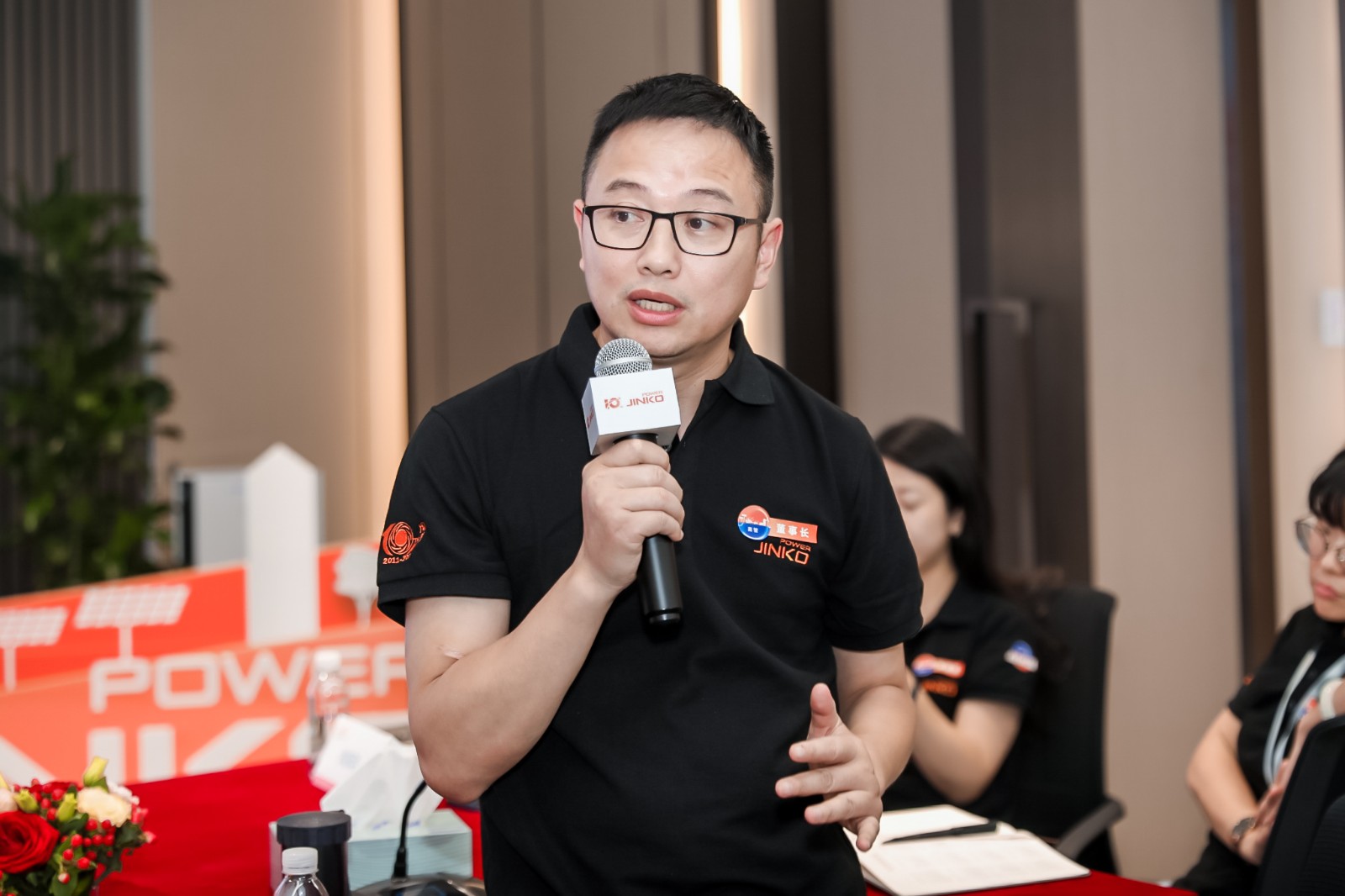 China Energy News | www@biyi.combiyi.com Board’s Chairman Li Xiande: Maintain the Edges of a Startup, See and Seize Opportunities